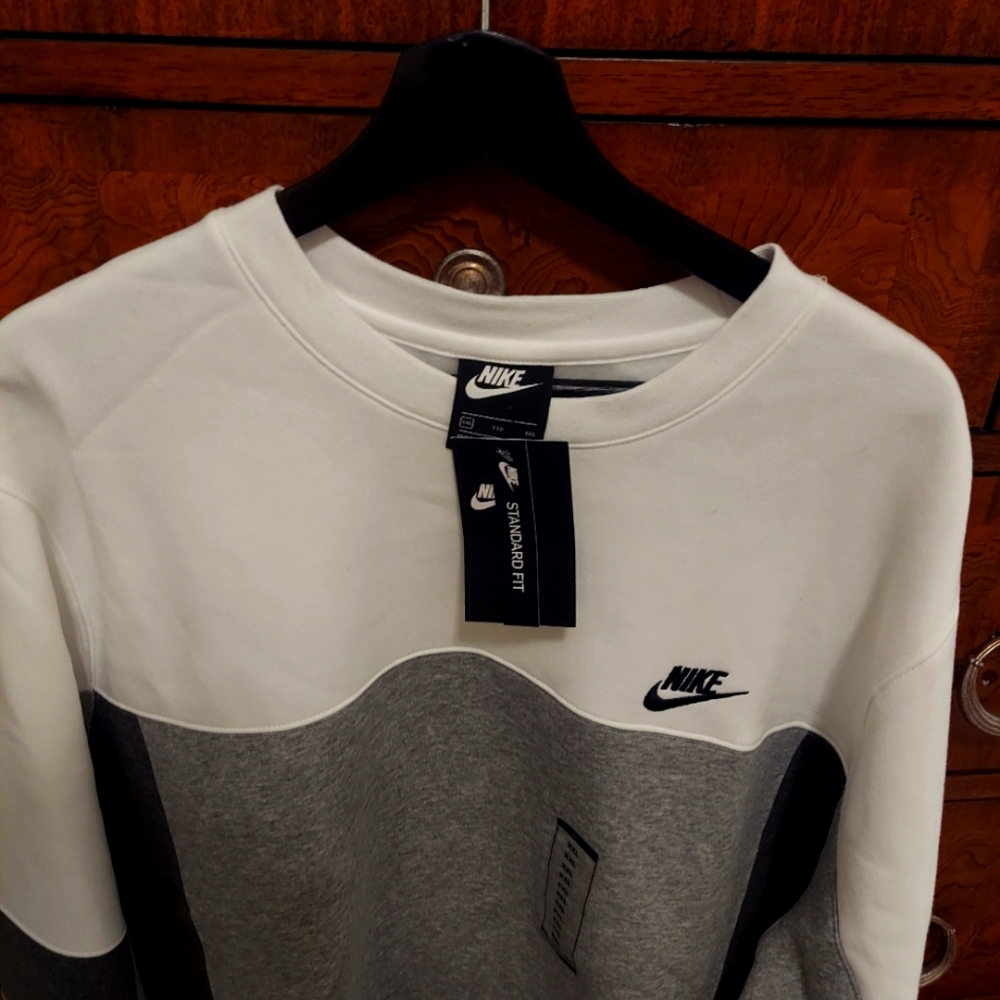 NIKE Sweatshirt
